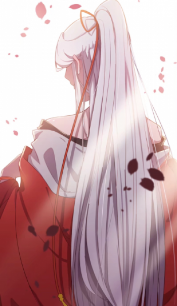 Red Strings Under the Moonlight